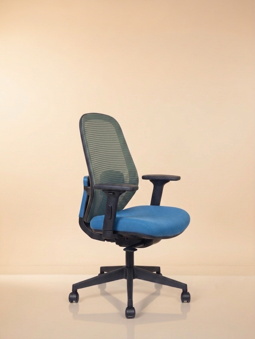 Sitvora Bravo — Mid-Back Ergonomic Office Chair